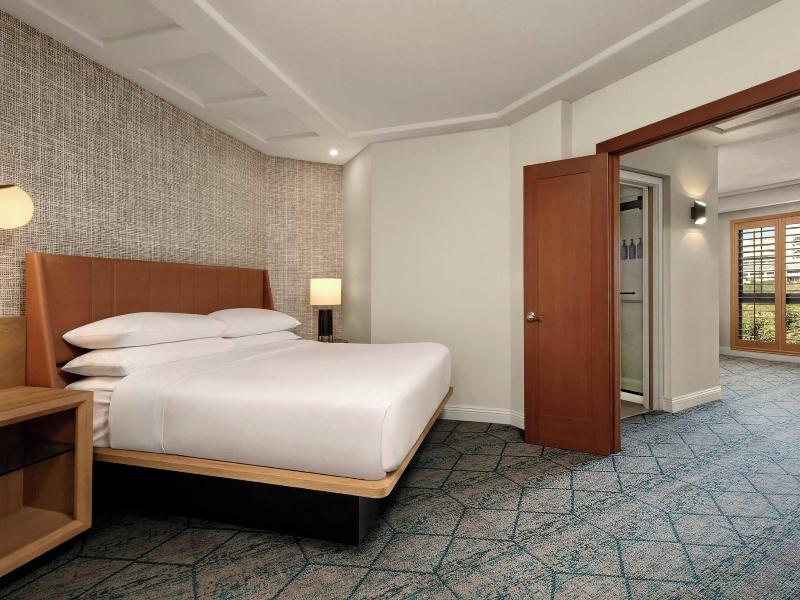 Sheraton La Jolla Hotel image