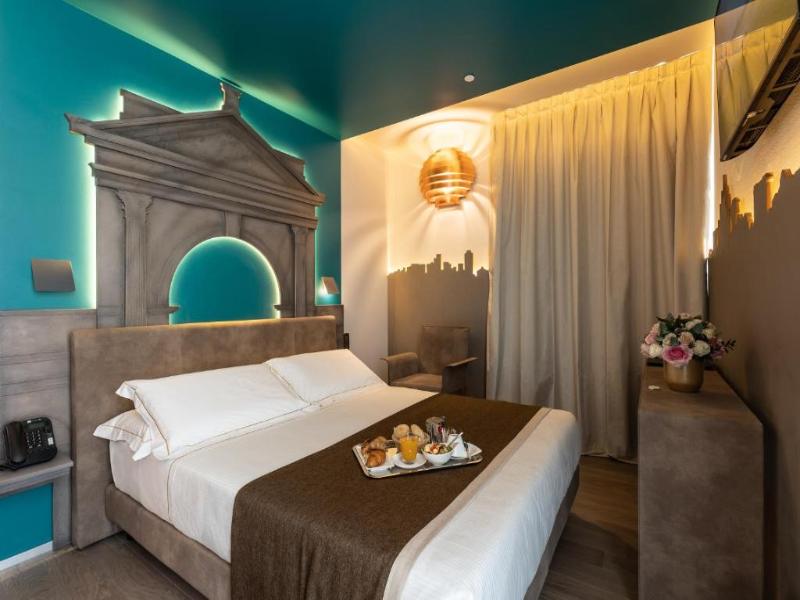 Ariston Hotel image