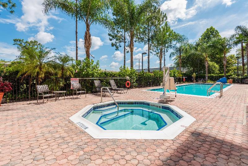 Hampton Inn & Suites Orlando-South Lake Buena Vist