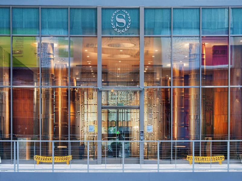 Sheraton Grand Los Angeles image