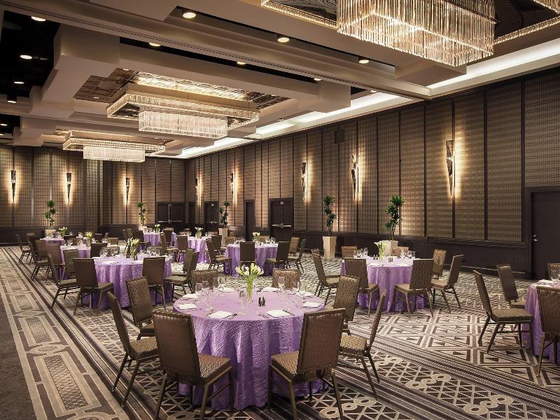 Sheraton Grand Los Angeles image