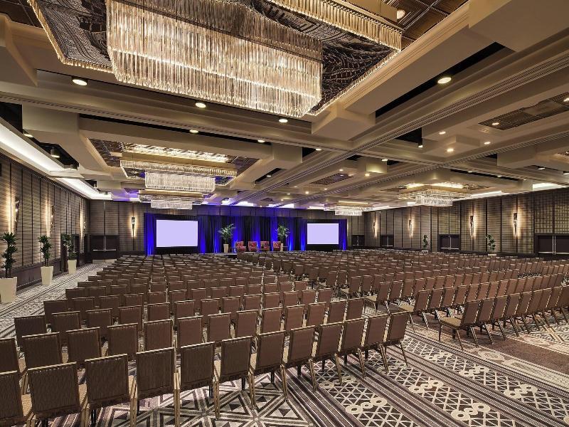 Sheraton Grand Los Angeles image
