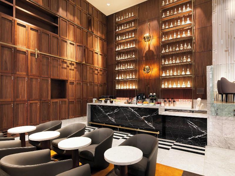 Sheraton Grand Los Angeles image