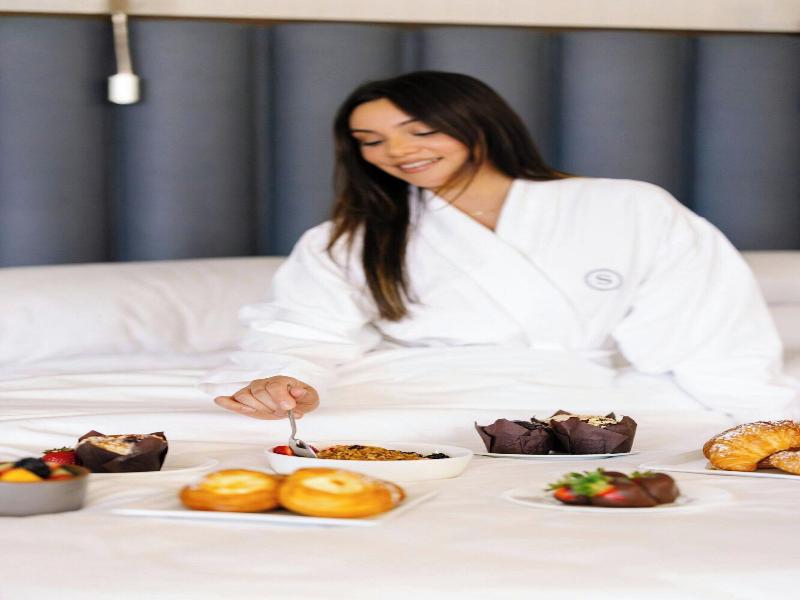 Sheraton Grand Los Angeles image