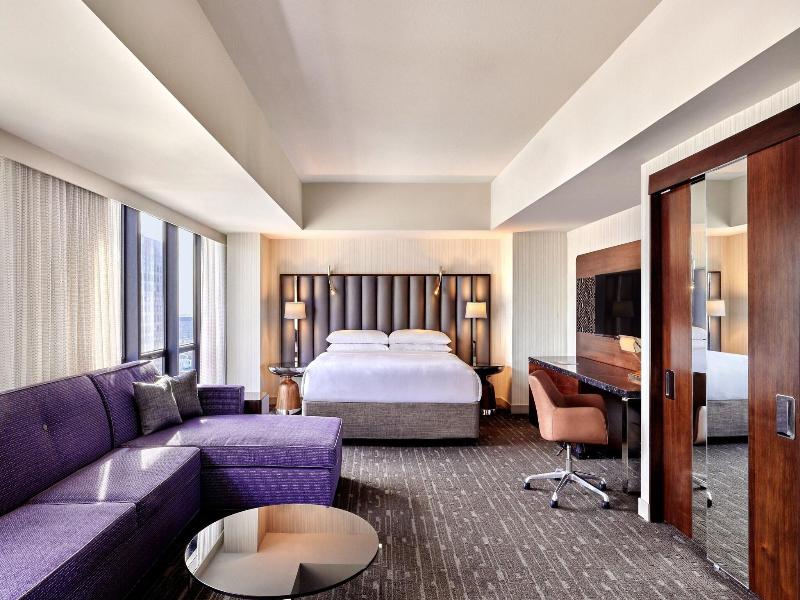 Sheraton Grand Los Angeles image
