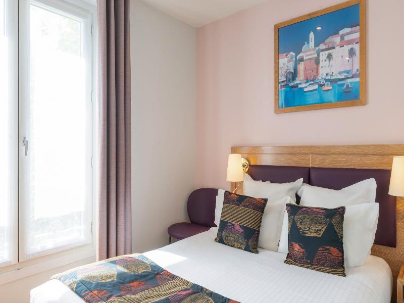 Grand Hotel Dore image