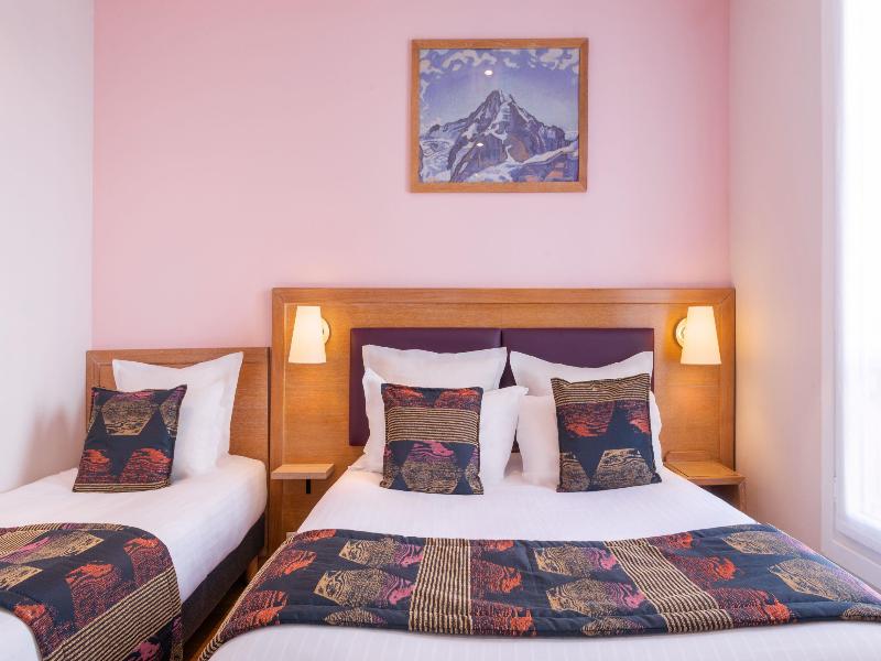 Grand Hotel Dore image