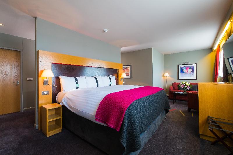 Holiday Inn Aberdeen West image