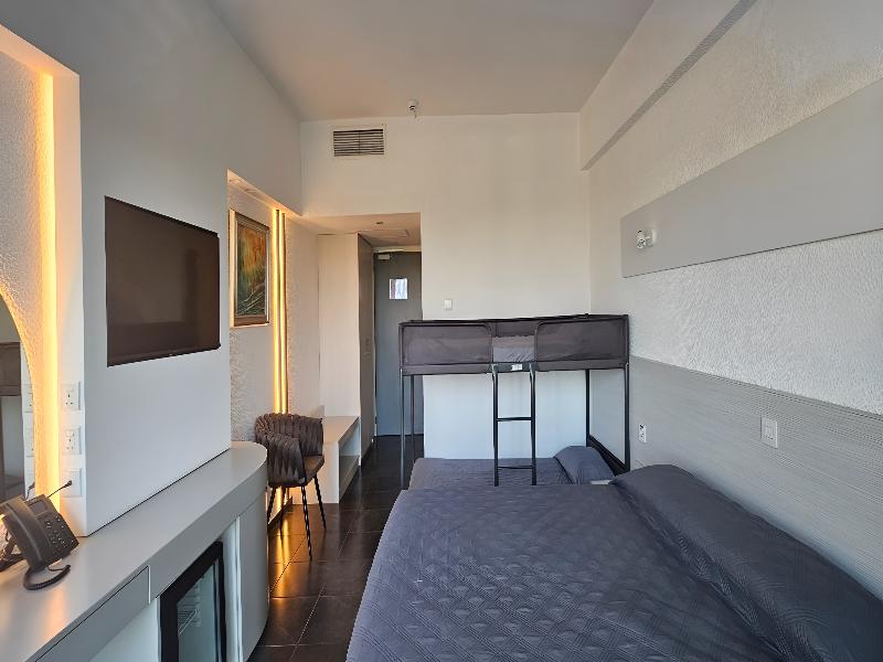 Sveltos Hotel image