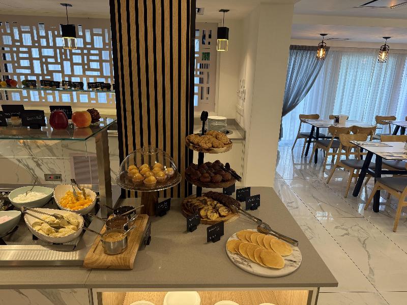 Best Western Plus Larco Hotel image