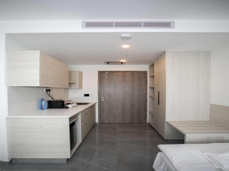 Best Western Plus Larco Hotel image