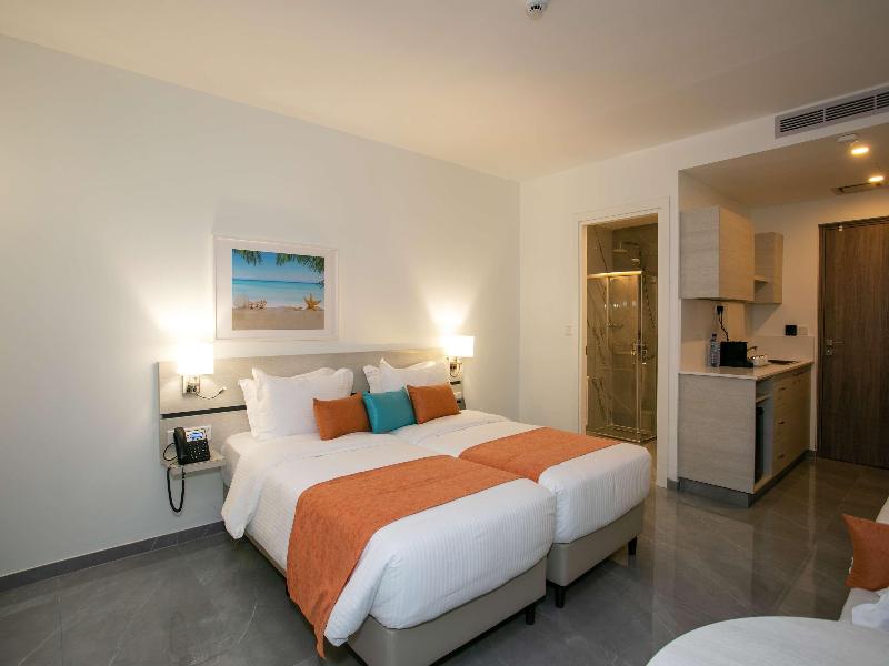 Best Western Plus Larco Hotel image