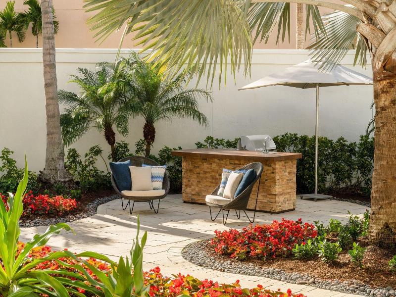 Courtyard Miami Aventura Mall image
