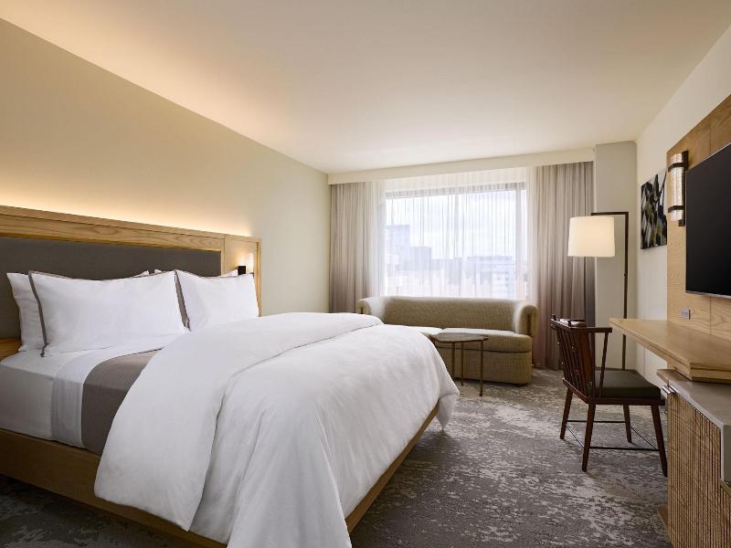 The Westin Los Angeles Airport image