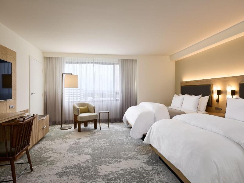 The Westin Los Angeles Airport image