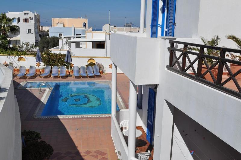Cyclades image
