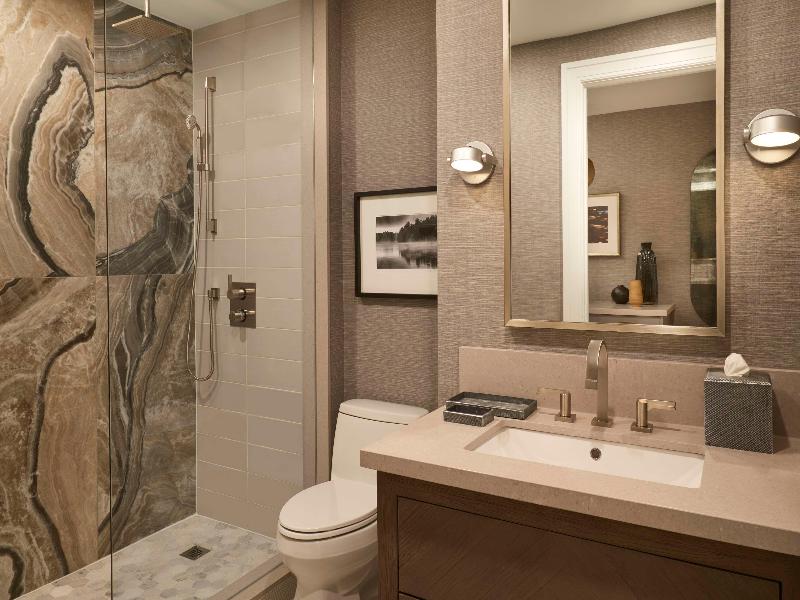 Hilton Toronto image