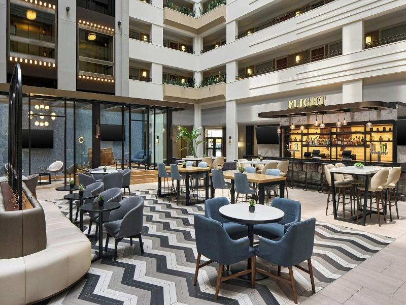 Sheraton Chicago O'Hare Airport Hotel image
