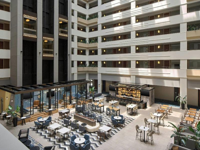 Sheraton Chicago O'Hare Airport Hotel image