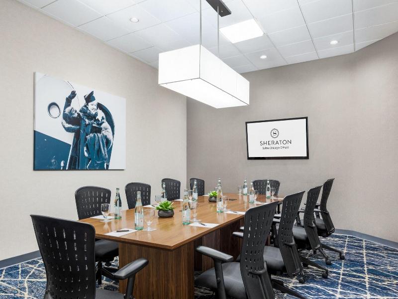 Sheraton Chicago O'Hare Airport Hotel image