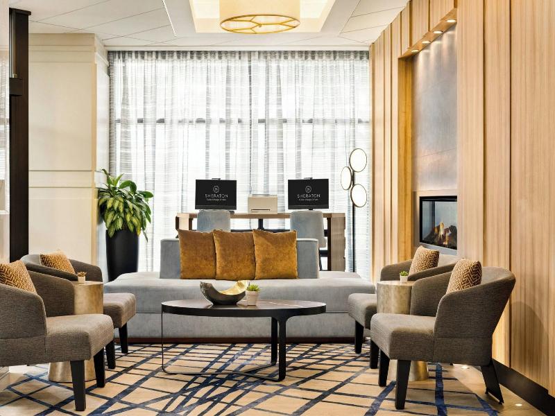 Sheraton Chicago O'Hare Airport Hotel image