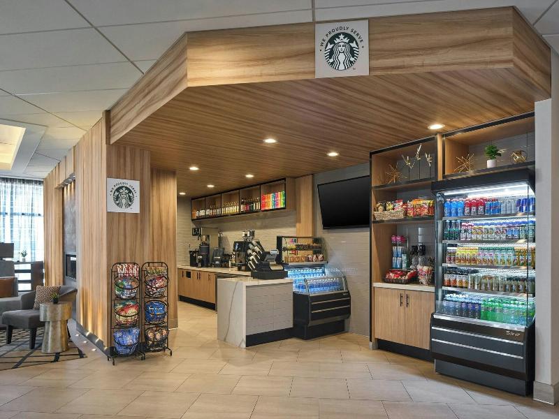 Sheraton Chicago O'Hare Airport Hotel image