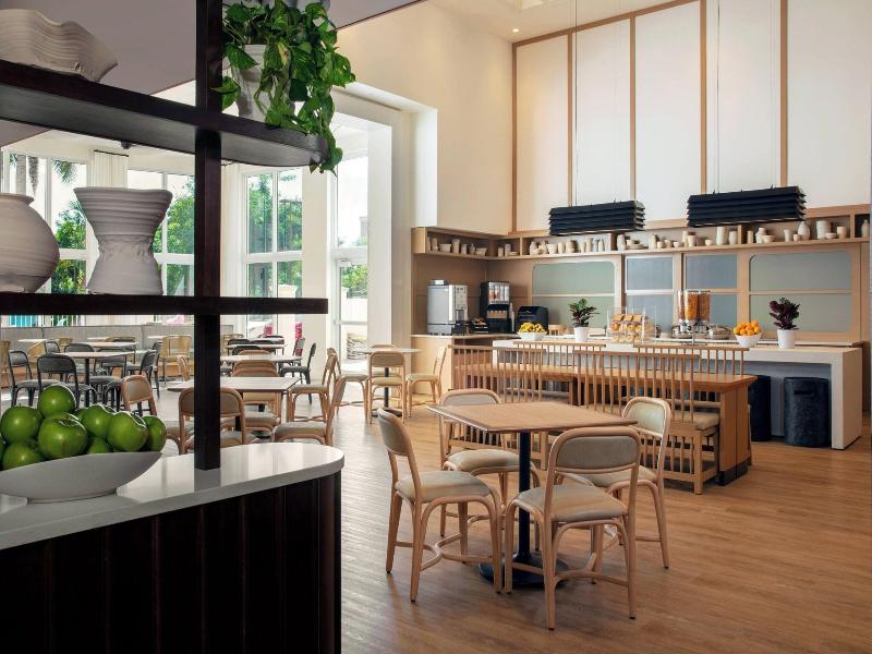 Residence Inn Miami Aventura Mall image