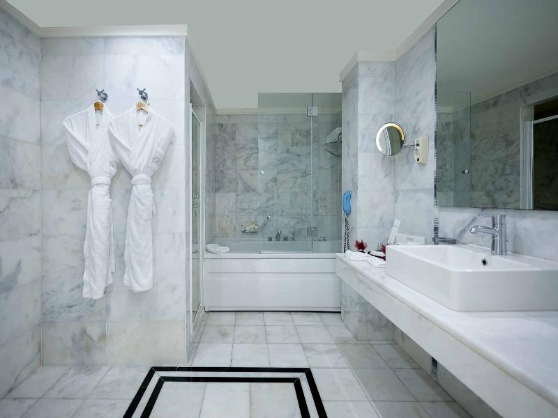 Susesi Luxury Resort image