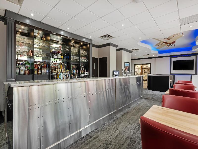 Best Western Port O'Call Hotel Calgary image