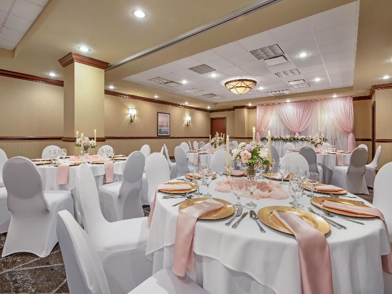 Best Western Port O'Call Hotel Calgary image