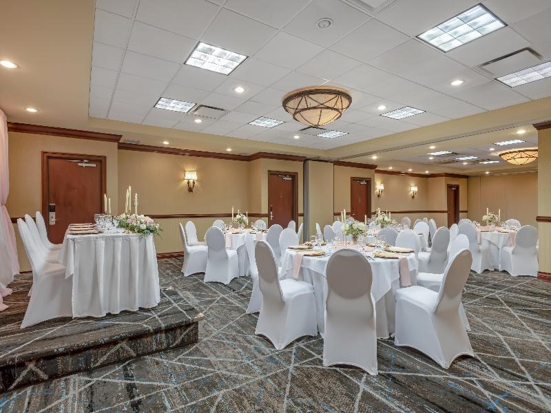 Best Western Port O'Call Hotel Calgary image