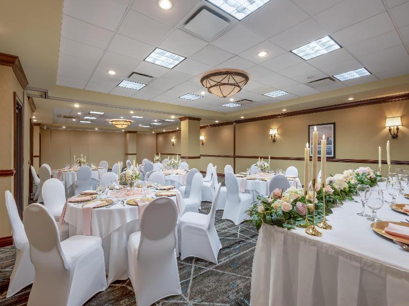 Best Western Port O'Call Hotel Calgary image