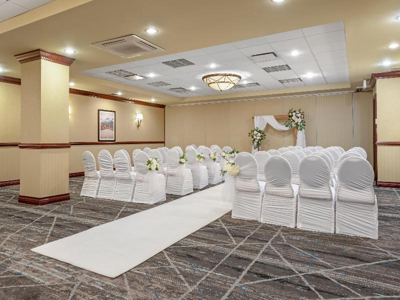 Best Western Port O'Call Hotel Calgary image