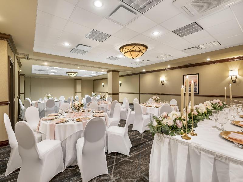 Best Western Port O'Call Hotel Calgary image