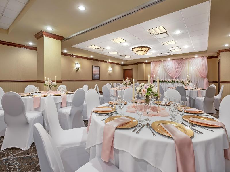 Best Western Port O'Call Hotel Calgary image