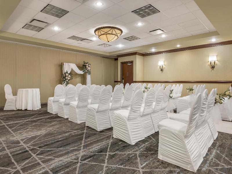 Best Western Port O'Call Hotel Calgary image