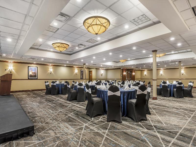 Best Western Port O'Call Hotel Calgary image