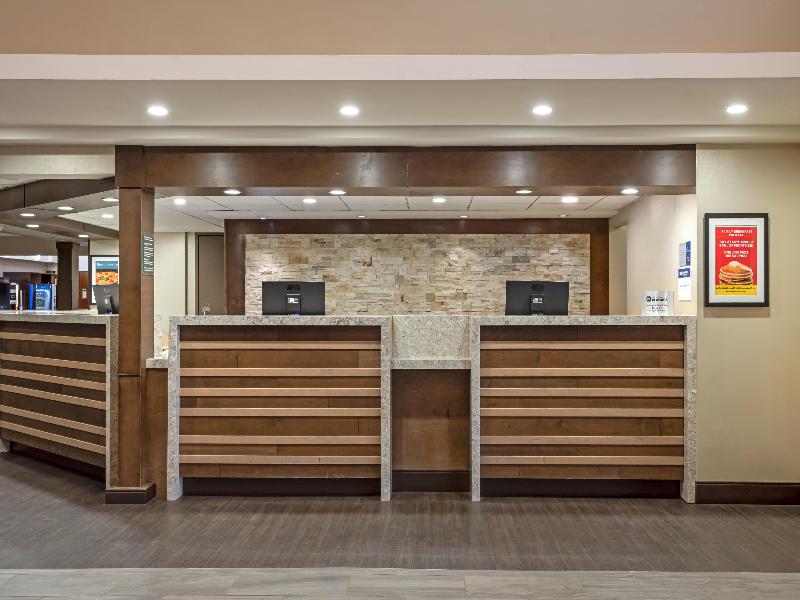 Best Western Port O'Call Hotel Calgary image