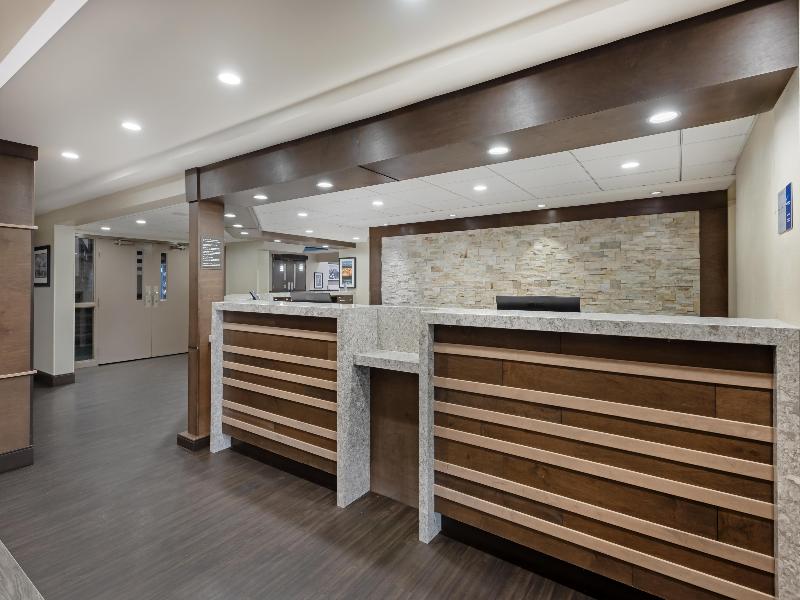 Best Western Port O'Call Hotel Calgary image