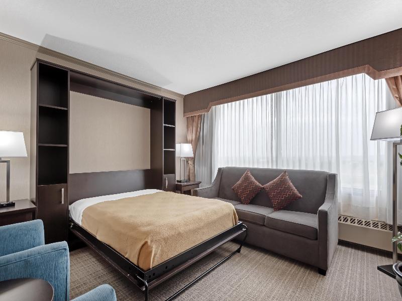 Best Western Port O'Call Hotel Calgary image