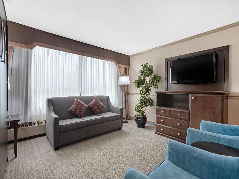 Best Western Port O'Call Hotel Calgary image