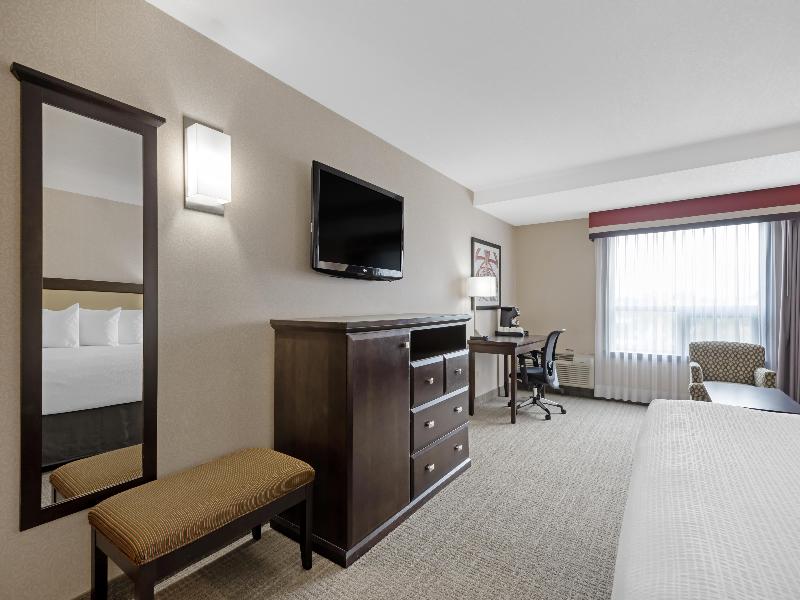 Best Western Port O'Call Hotel Calgary image