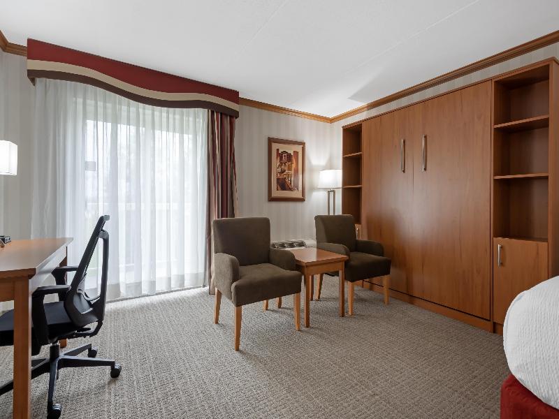 Best Western Port O'Call Hotel Calgary image