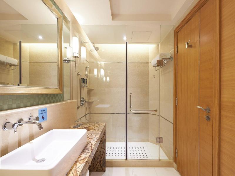 Four Points by Sheraton Shenzhen image