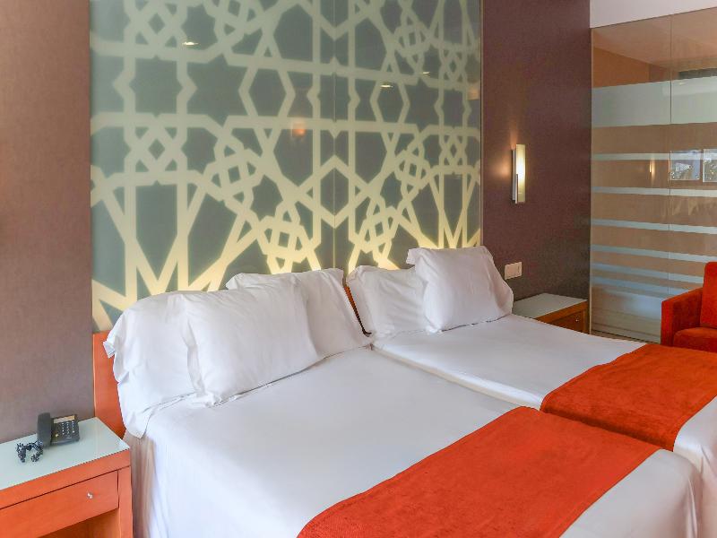 Granada Palace Affiliated by Meliá image