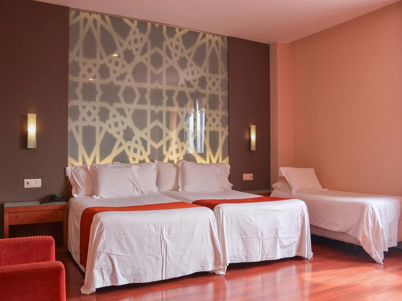 Granada Palace Affiliated by Meliá image