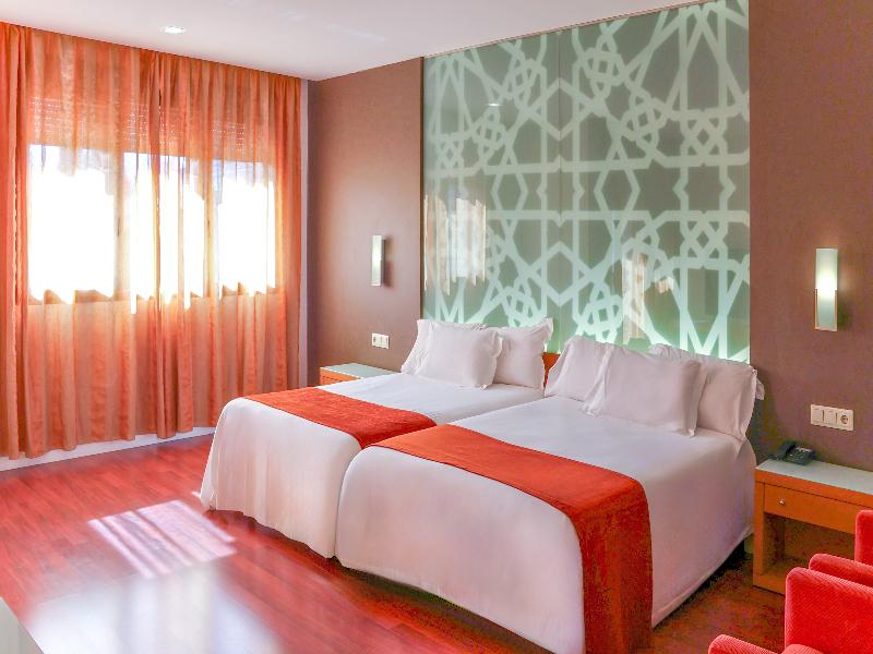 Granada Palace Affiliated by Meliá image