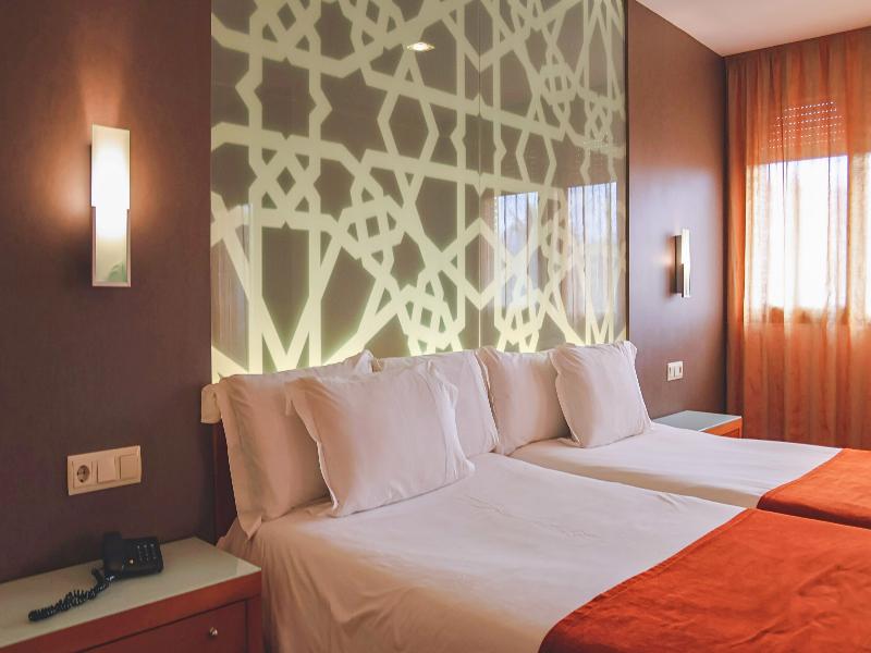 Granada Palace Affiliated by Meliá image