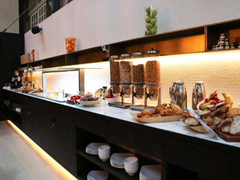Ovolo Sydney, Woolloomooloo a Wyndham Hotel image