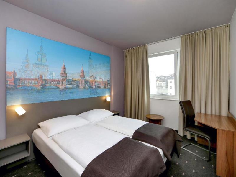 B&B HOTEL Berlin City-Ost image
